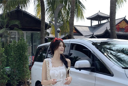 High Rise Plain Maxi A-Line Skirt / Lace Trim Tank Top