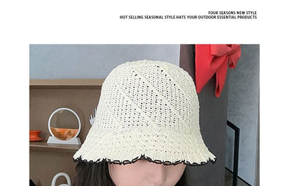 Contrast Trim Woven Bucket Hat