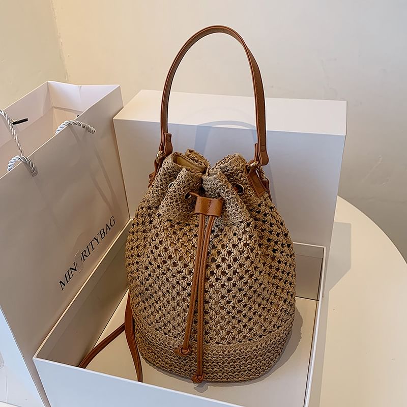 Straw Bucket Bag