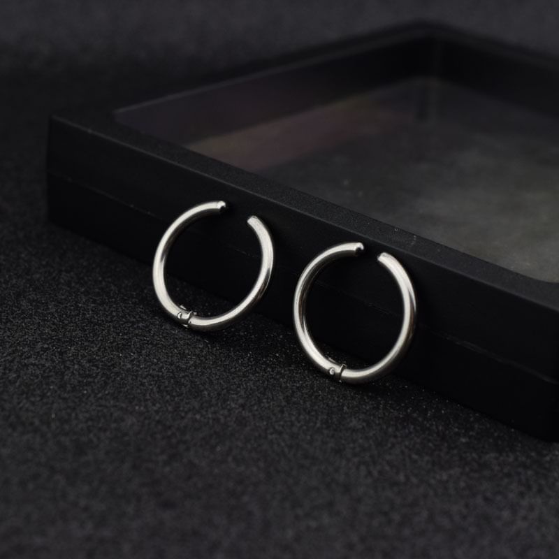 Silver Tone Ear Cuff