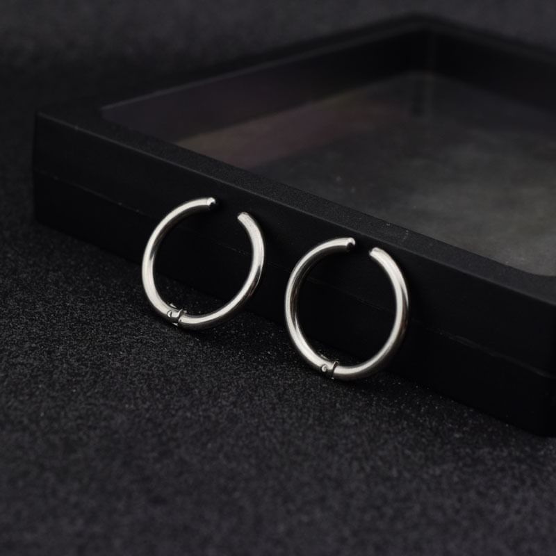 Silver Tone Ear Cuff