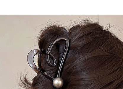 Faux Pearl Heart Hair Claw