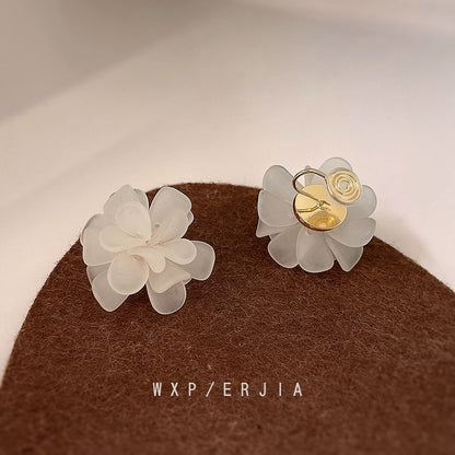 Flower Cuff Earring