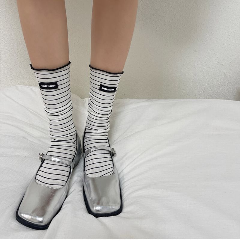 Striped Applique Lettuce Edge Socks