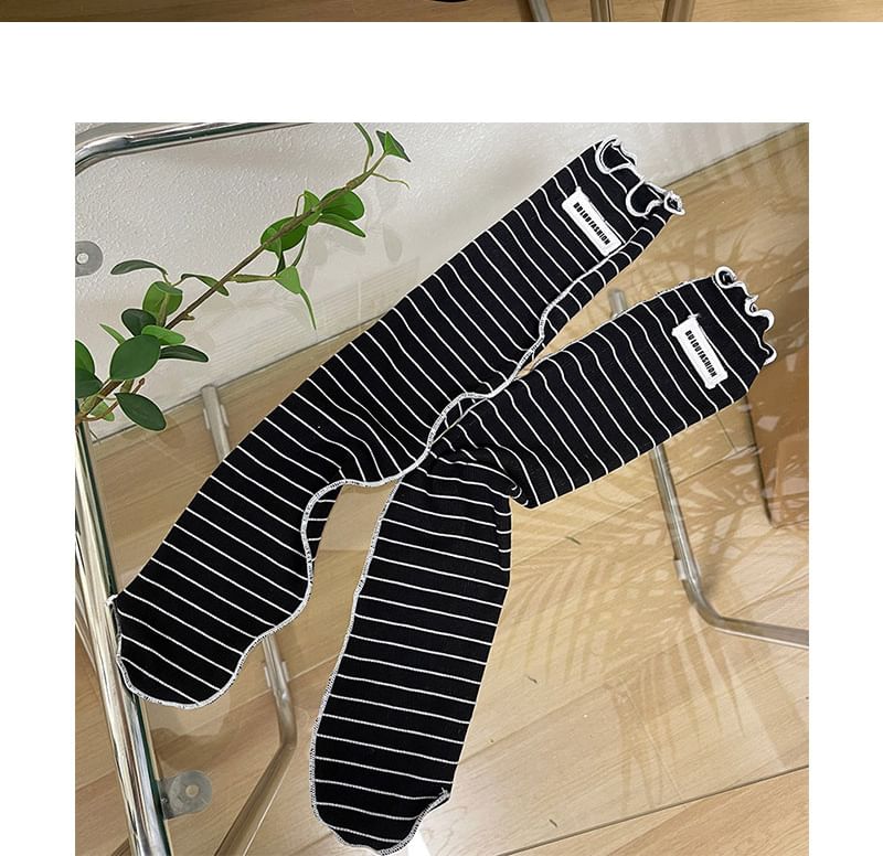 Striped Applique Lettuce Edge Socks