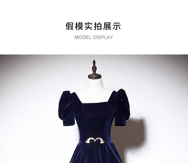 Puff-Sleeve Square-Neck A-Line Velvet Evening Gown