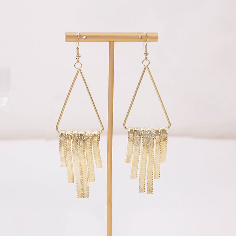 Metal Dangle Earring