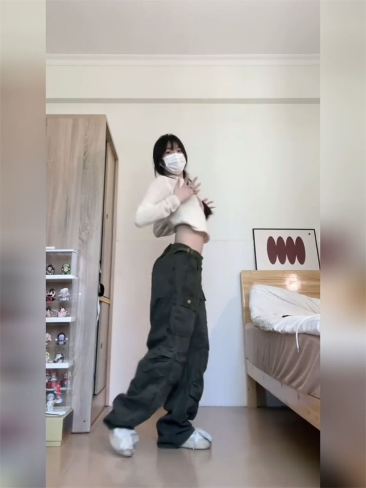 Mid Waist Plain Wide Leg Cargo Pants