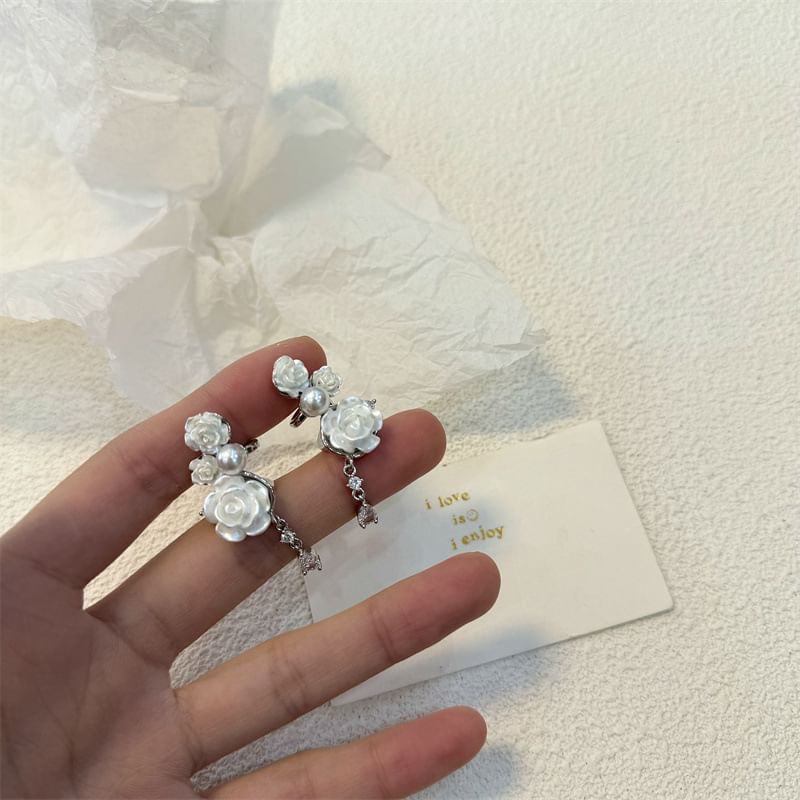 Floral Faux Pearl Alloy Ear Cuff