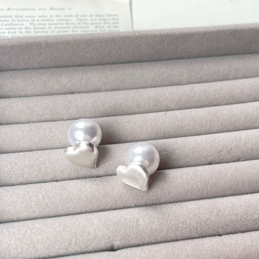 Heart Alloy Stud Earring