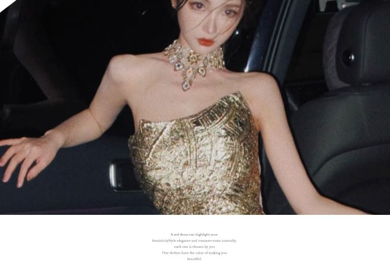 Patterned A-Line Gown Jacquard Strapless Evening