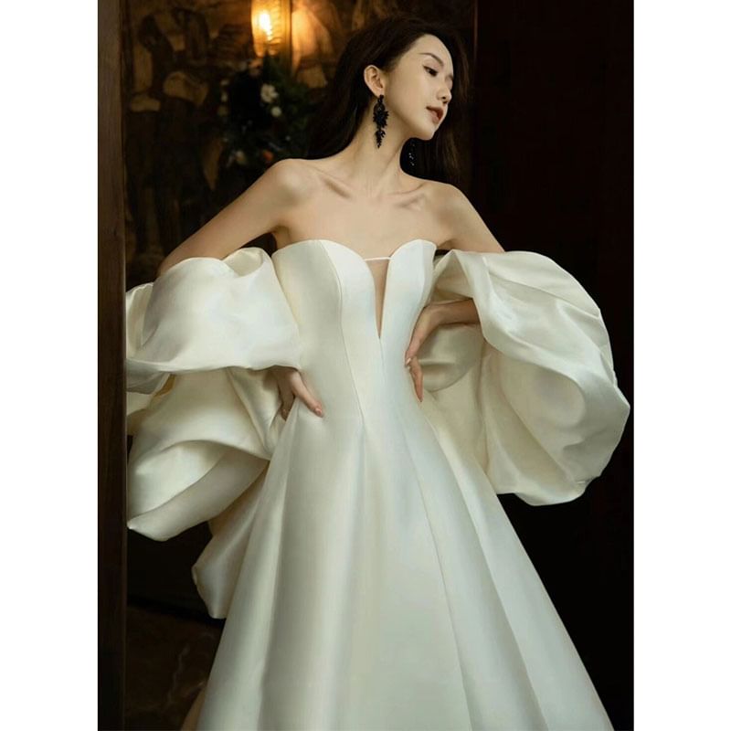 Set: Satin A-Line Ball Strapless + Gown Plain Trained Shawl Sweetheart Neckline