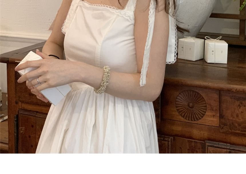 Designs) Embroidered Triangle (Various Head Scarf Lace