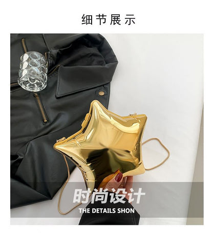 Star Chain Strap Crossbody Bag