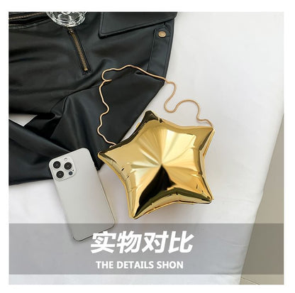 Star Chain Strap Crossbody Bag