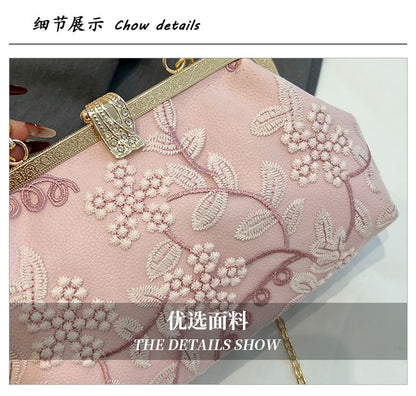 Flower Embroidered Chain Strap Crossbody Bag