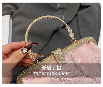 Flower Embroidered Chain Strap Crossbody Bag