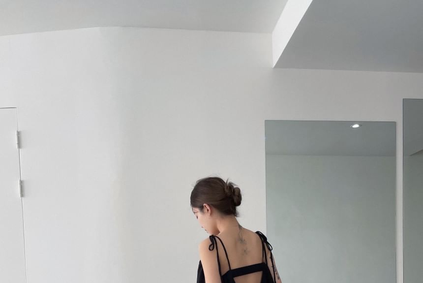 Thin Strap Open Back Shift Sundress