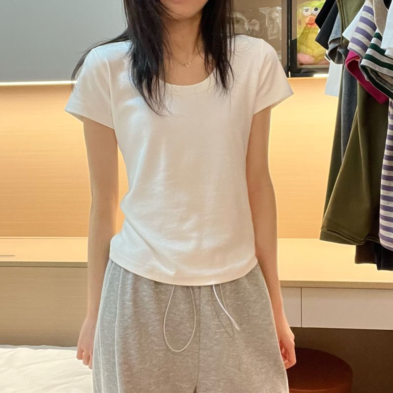 Short-Sleeve Plain Tee