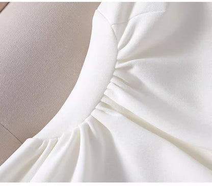 Sleeveless Scoop Neck A-Line Maxi Gown