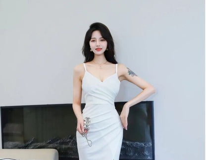 Mermaid Slit Plain Spaghetti Strap Gown V-Neck Evening
