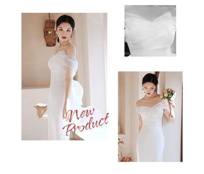 Off-Shoulder Plain Trained Bow Back Mermaid Wedding Gown