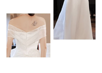 Off-Shoulder Plain Trained Bow Back Mermaid Wedding Gown