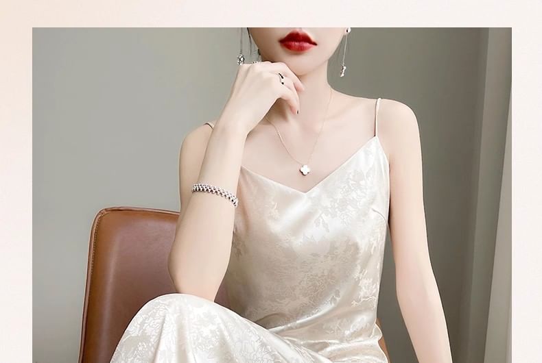Thin Strap V-Neck Satin Midi A-Line Dress