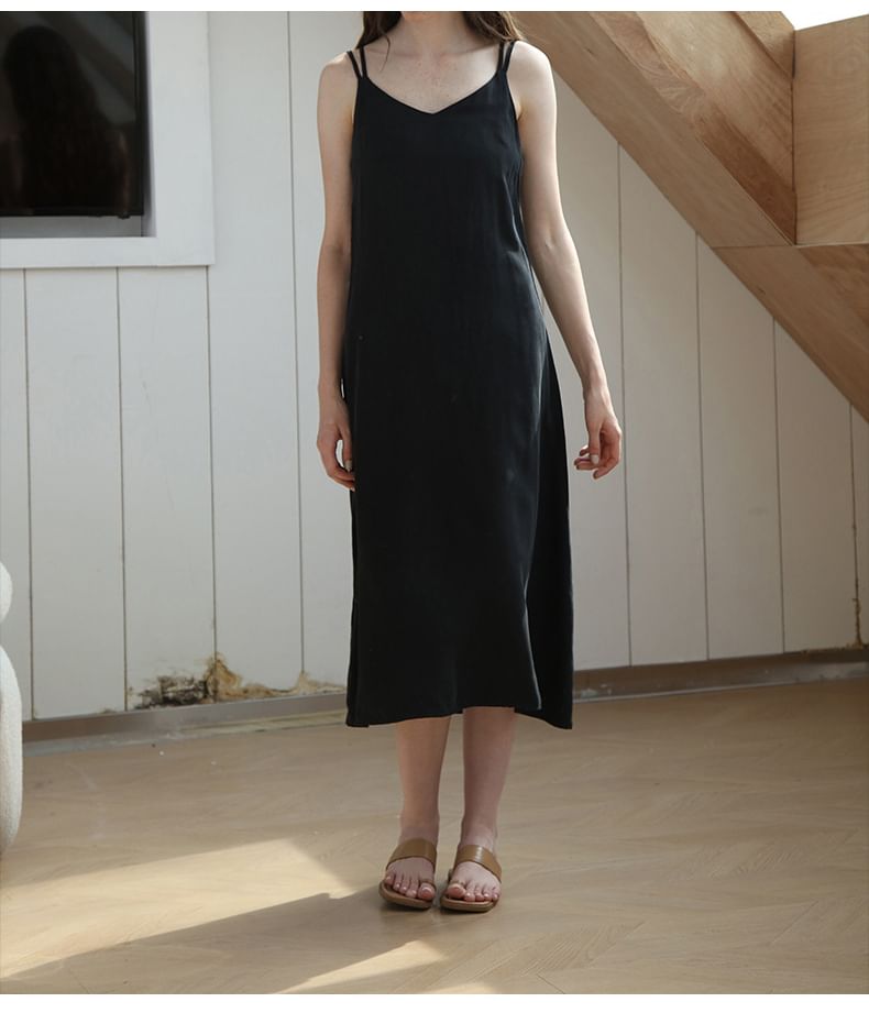 Thin Strap V-Neck Simple Backless Midi Shift Dress