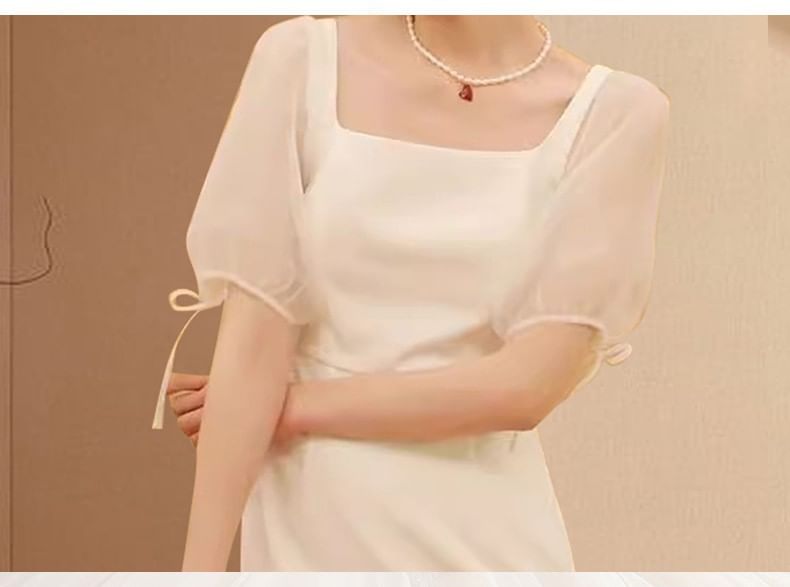 Short-Sleeve Square Neck Plain Maxi Sheath Wedding Dress