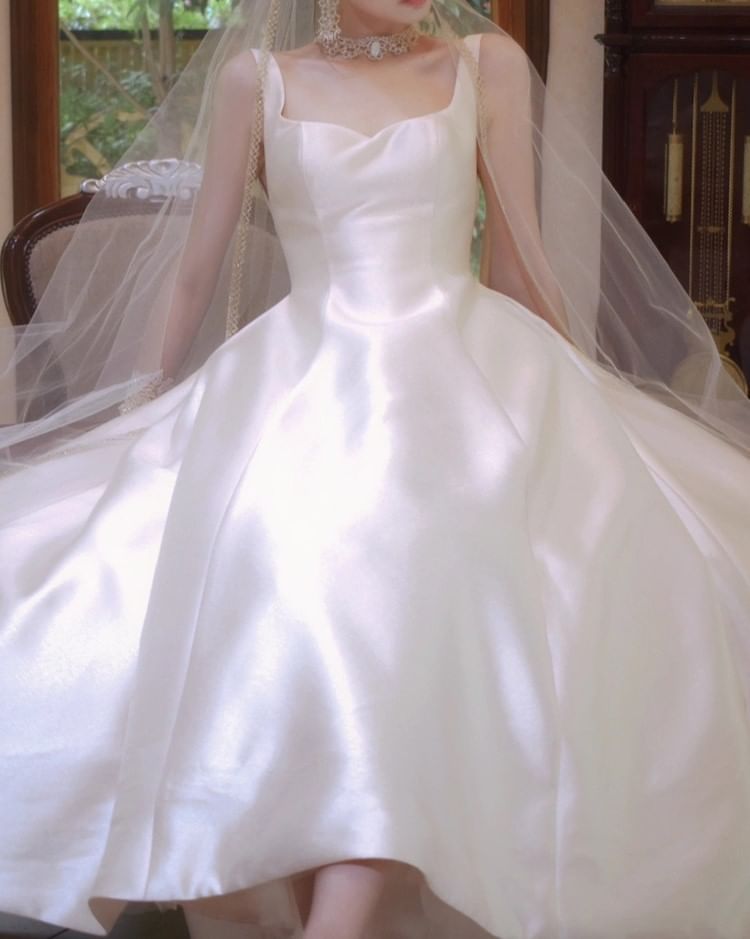 Sleeveless Plain Midi A-Line Wedding Dress