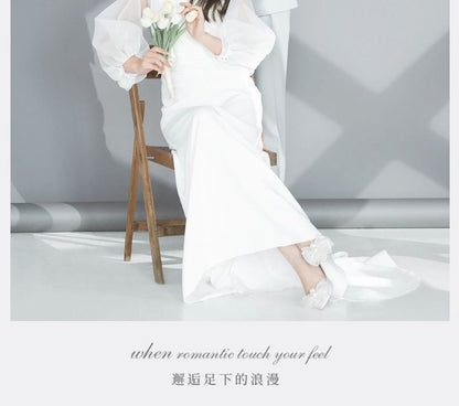 Long-Sleeve Plain Sheath Wedding Gown