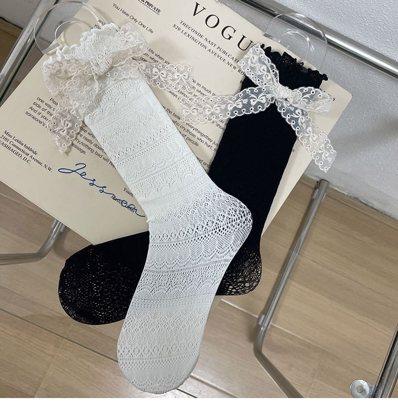 Spitzensocken mit Schleife