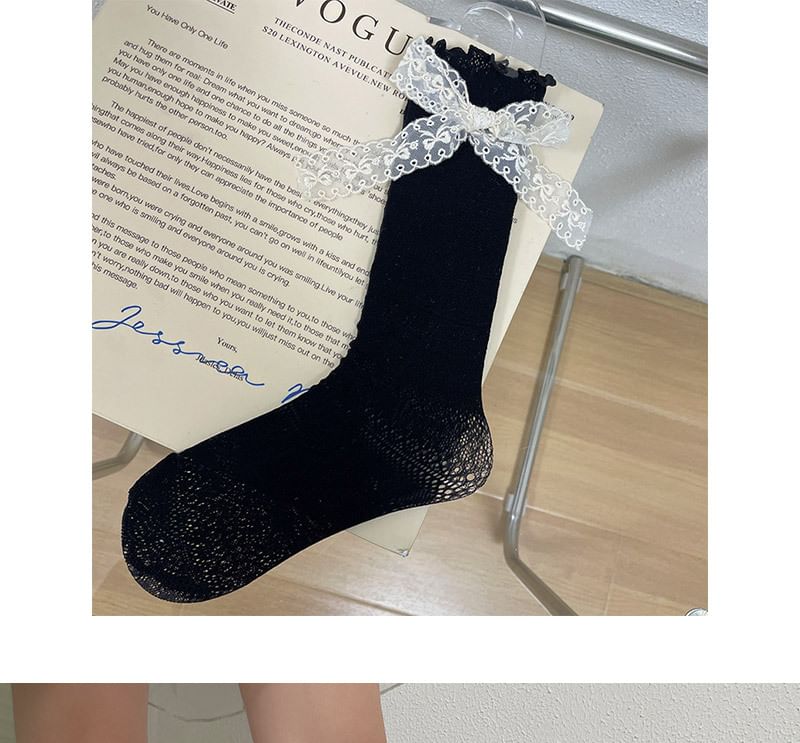 Spitzensocken mit Schleife