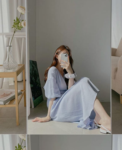 Puff-Sleeve V-Neck Plain Midi A-Line Dress