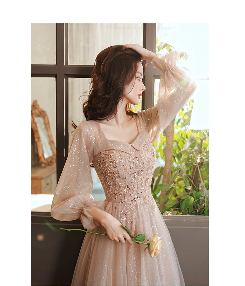 Puff-Sleeve V-Neck Sequin Mesh A-Line Evening Gown / Dress