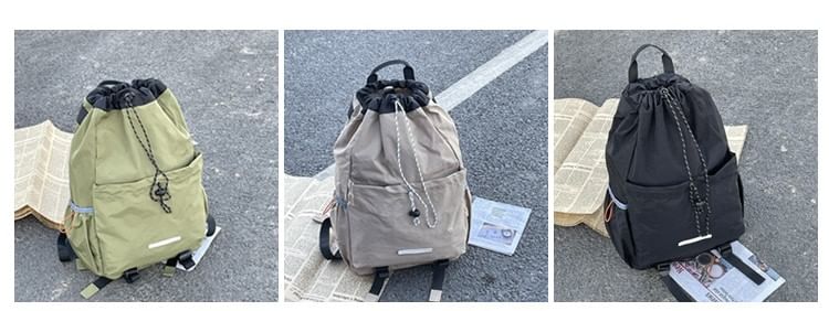 Rucksack mit Kordelzug und mehreren Taschen