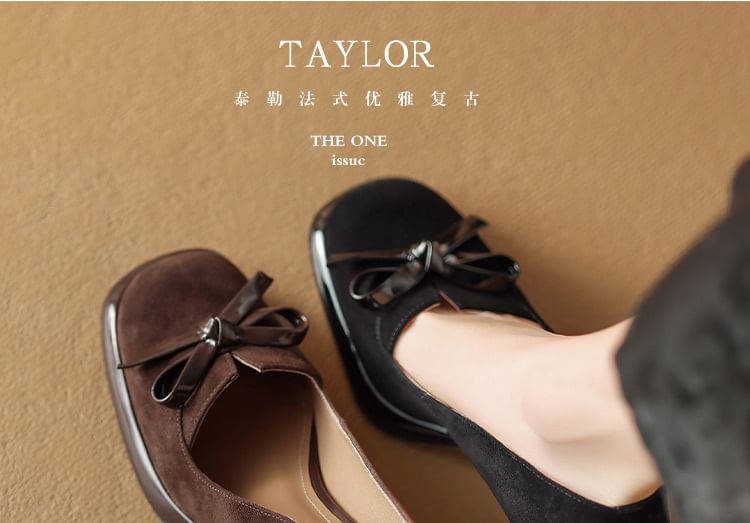 Block Heel Bow Pumps