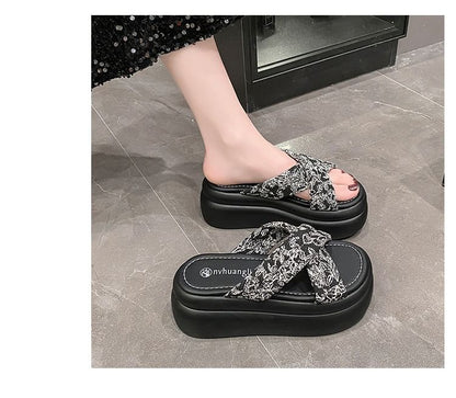 Platform Floral Jacquard Slide Sandals
