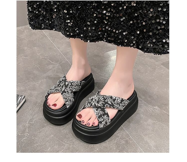 Platform Floral Jacquard Slide Sandals