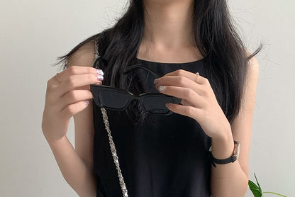 Strap Quilted Crossbody Bag Heart Chain