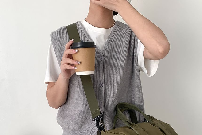 Plain Nylon Barrel Bag