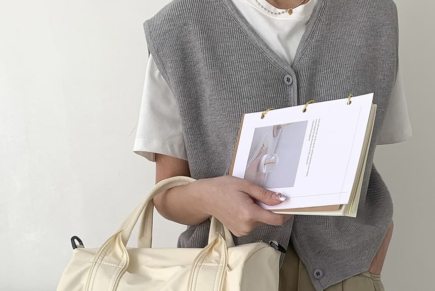 Plain Nylon Barrel Bag