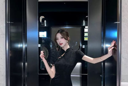Short-Sleeve Floral Jacquard Midi Sheath Qipao
