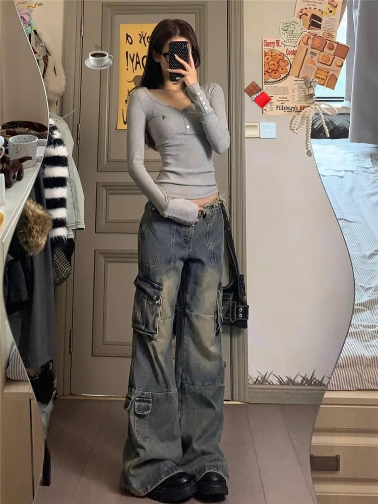 Low Waist Washed Wide Leg Cargo Jeans