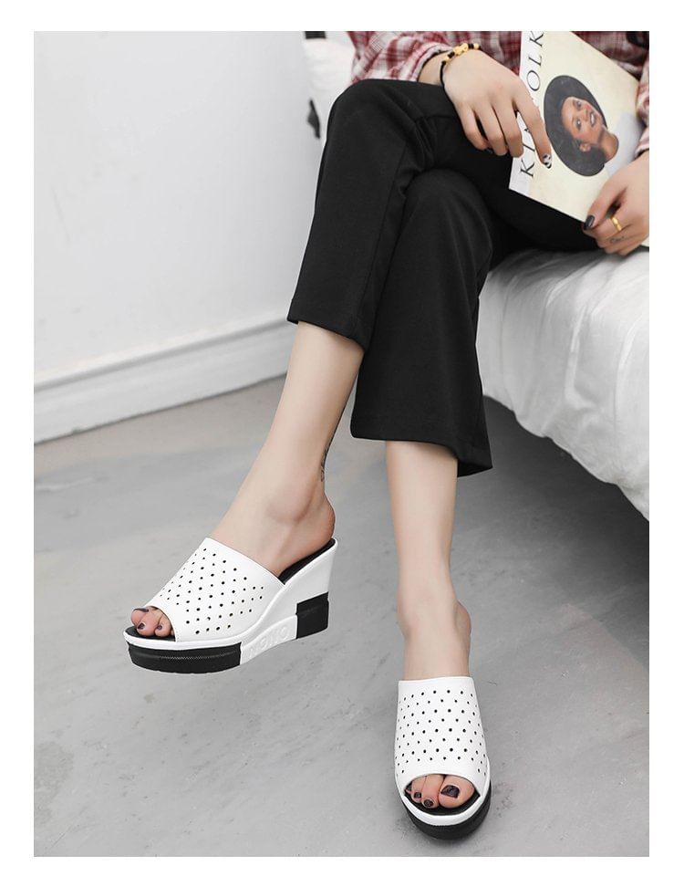 Plain Wedge Sandals Pointelle Slide