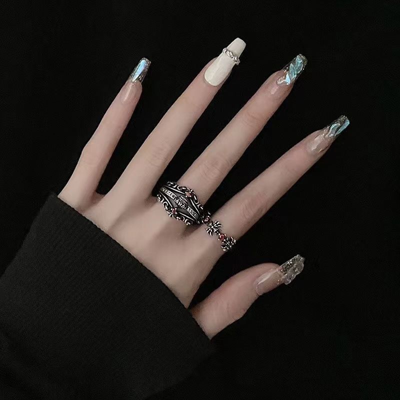 Rhinestone Alloy Ring