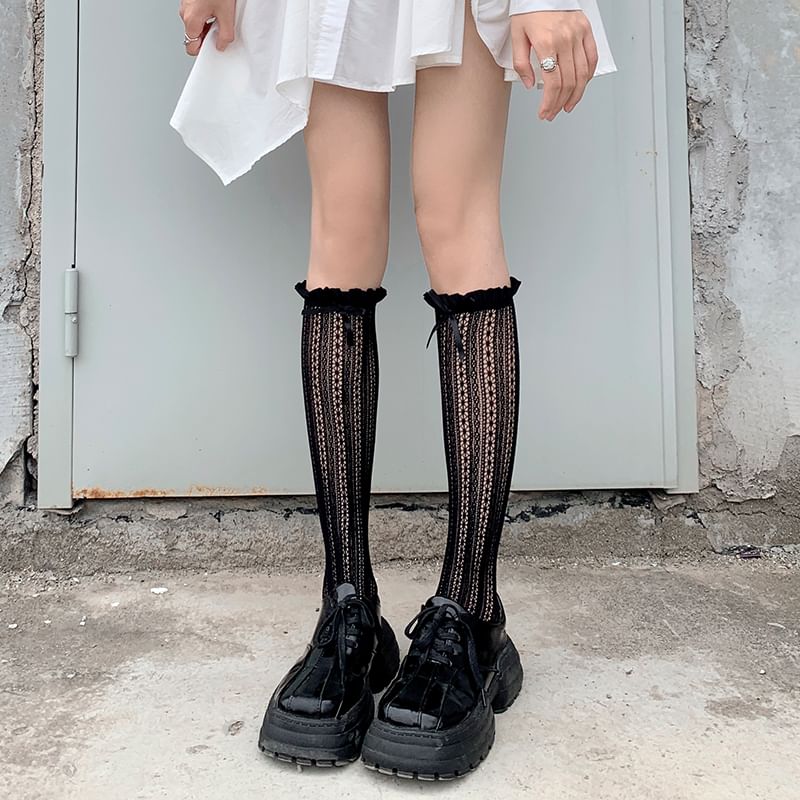 Bow Frill Trim Socks