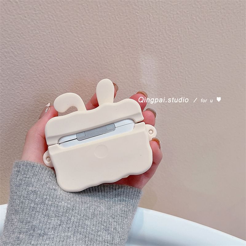 Rabbit AirPods / Pro Earphone Case Skin