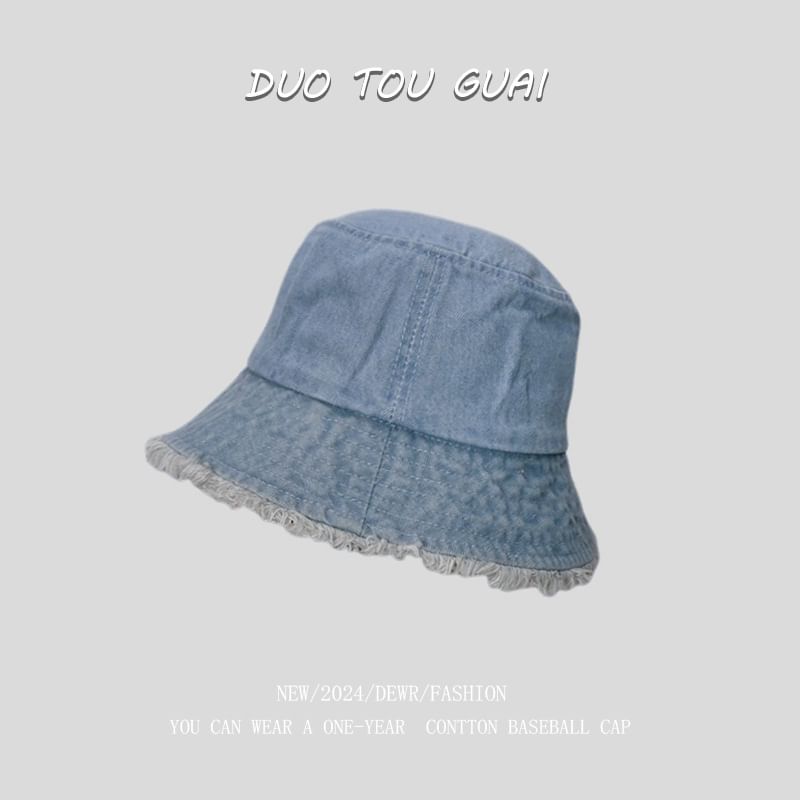 Bucket Hat Washed Frayed Denim
